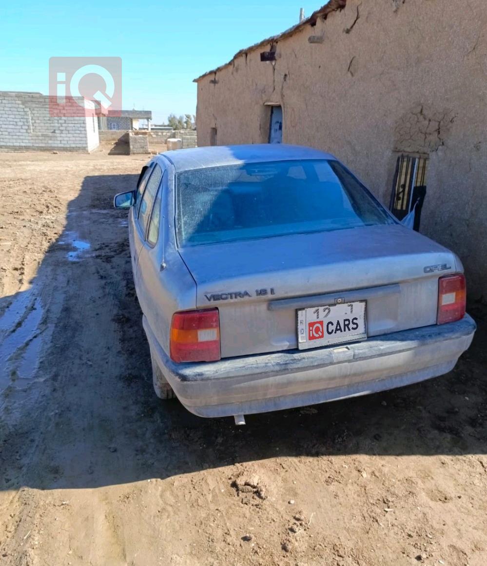 اوبل فيكترا